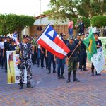 Boquira - Para marcar as comemorações em alusão ao 196º aniversário da Independência do Brasil, a Polícia Mirim de Boquira – entidade civil sem fins lucrativos que atua na promoção educacional e de cidadania de crianças e adolescentes em situação de vulnerabilidade social – sob comando do Cmte Jonas José dos Santos, realizou o desfile cívico que terminou na Praça da Bandeira com a execução do Hino nacional.